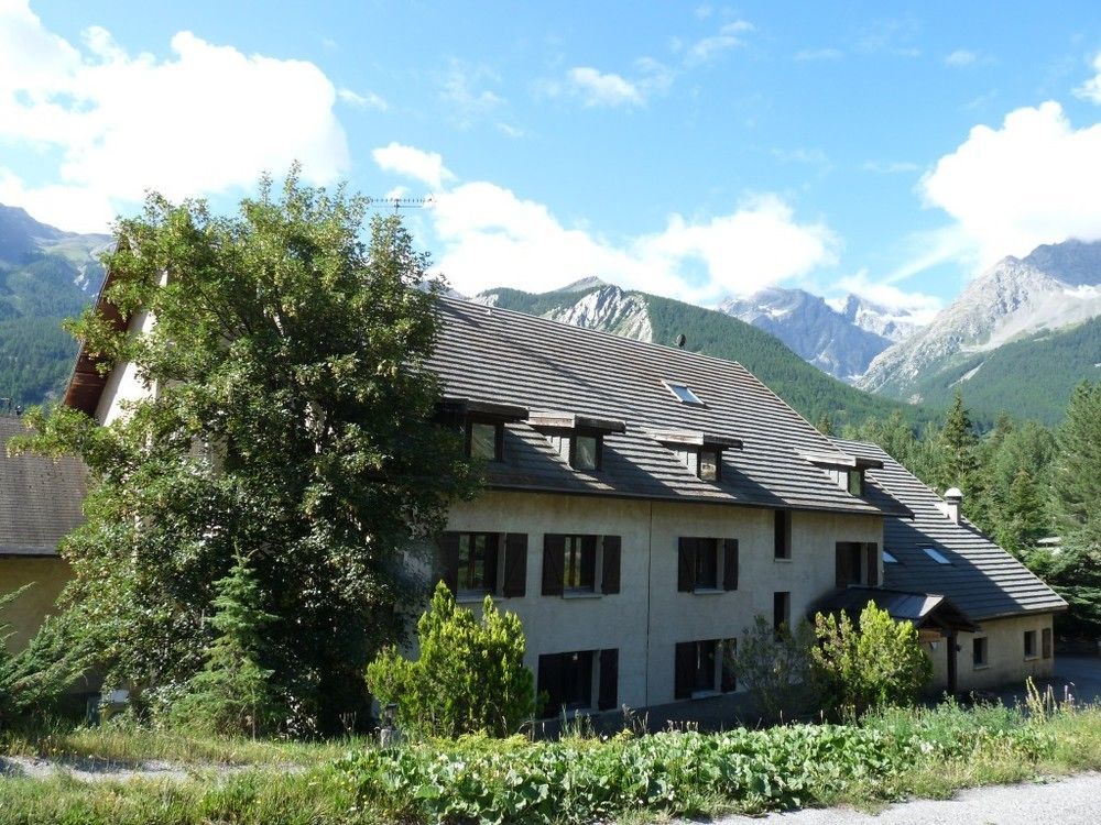 Auberge De Violaine Le Monêtier-les-Bains Exterior photo