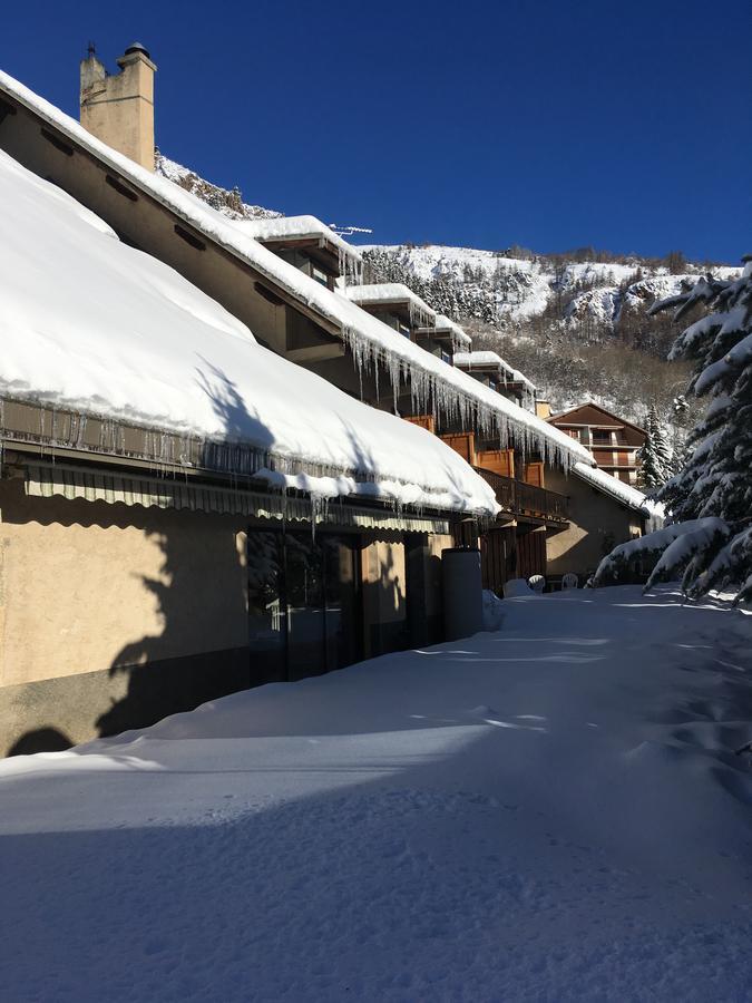 Auberge De Violaine Le Monêtier-les-Bains Exterior photo